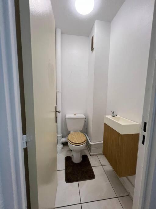 Appartement Proche Aeroport Au Rez-De-Chaussee Les Abymes Luaran gambar